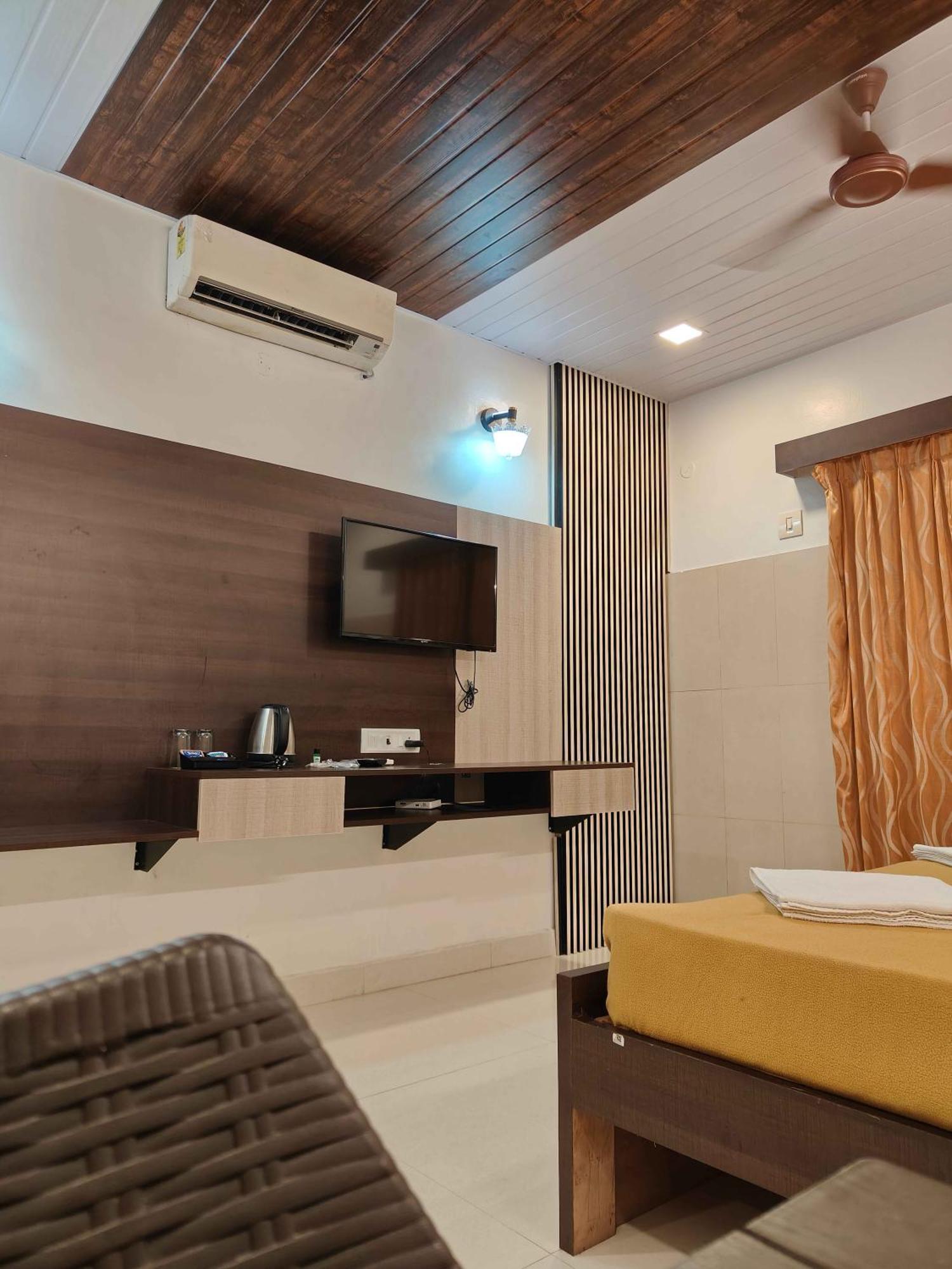 Park Inn Beach Resort Chennai Dış mekan fotoğraf